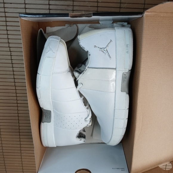 NIKE AIR JORDAN Team Elite II TE 2 White leather Basketball Shoes 310087-173 SIZ - Picture 12 of 12